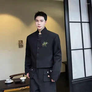 Costumes pour hommes Men de style chinois Blazer Stand Cou à manches longues Bouton en métal Bambou Bambou Broidé