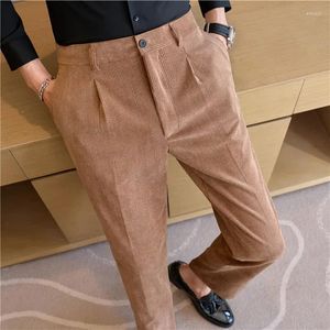 Costumes pour hommes hommes velours côtelé Boutique vêtements de cérémonie pantalon mâle robe de mariée pantalon qualité Style britannique costume d'affaires décontracté