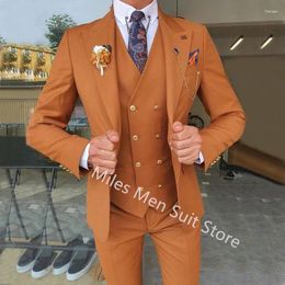 Costumes pour hommes Hommes Coupe régulière 3 pièces Blazer orange avec des boutons d'or Ensembles pour le bal de mariage Vêtements pour hommes Grandes et grandes tenues de veste