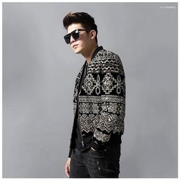 Herenpakken Herenmode Luxe Fluwelen Geborduurde Baseball Sequin Jacket Casual Jassen Nachtclub Dans Hip Hop Mannelijke Sin248k