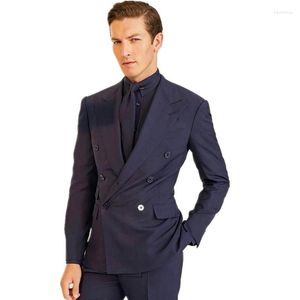 Costumes pour hommes Bleu marine Double boutonnage Hommes Tuxedos de mariage Slim Fit Peaked Lapel Mens Designer Jacket Formal Party (Veste Pantalon)