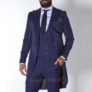 Herenpakken marineblauwe lange staartjas 3 -delige heer man mannelijke mode bruidegom smoking voor bruiloft prom jasje vest met broek