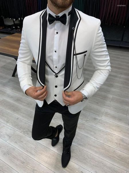 Trajes de hombre Un botón Hombres Blanco y negro Novio Esmoquin Chal Solapa Padrinos de boda Novio de boda (Chaqueta Pantalones Chaleco Corbata) D165