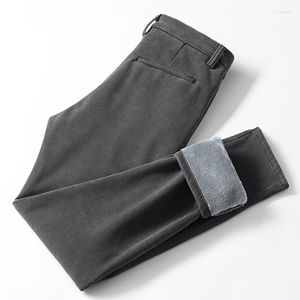 Trajes de hombre más pantalones de algodón rectos cálidos gruesos de lana versión coreana de los hombres de la tendencia pantalones elásticos delgados negro todo-fósforo