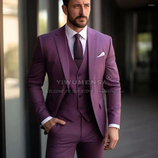 Costumes pour hommes Purple Men pour mariage Single Breasted Prom Blazer Custom Made 3 Pieces Groom Tuxedos Man Business Clothing Costume Homme