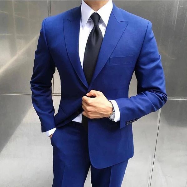 Costumes pour hommes Royal Blue Mens Groom Costume Blazer Simple Boutonnage Peaked Revers Deux pièces Élégante Veste de bal régulière Pantalon Slim Fit