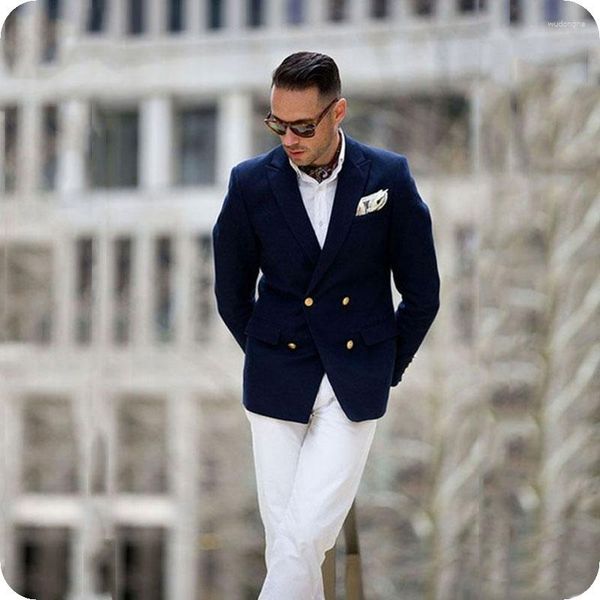 Trajes para hombres Fit delgada Men azul marino para negocios blancos pantalones blancos