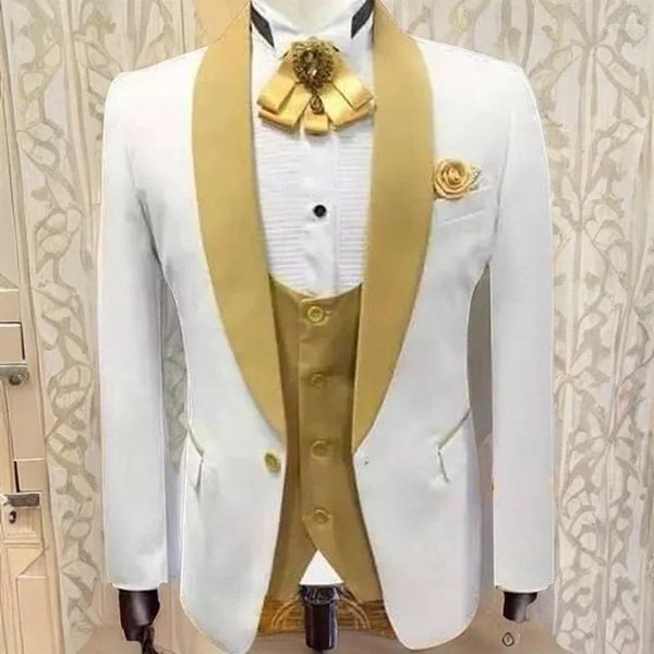 Trajes de hombre Slim Fit blanco boda novio esmoquin con chaleco dorado traje de 3 piezas chaqueta pantalones 2024 traje de moda masculina