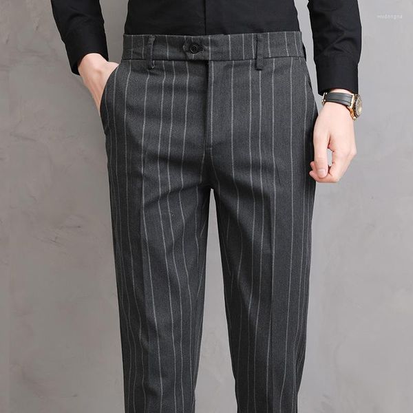 Trajes para hombre, pantalones de traje de rayas finas de verano, vestido negro gris ajustado, pantalones formales de negocios para hombre, ropa de estilo coreano 2023