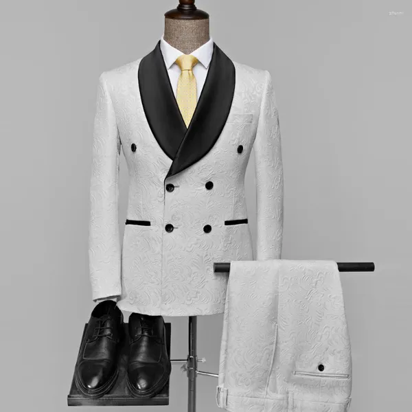 Trajes para hombres de moda blanca banquete de boda de lujo vestido 2pcs traje de estilo británico hombres clásicos fiesta de fiesta jacquard blazer y pantalones