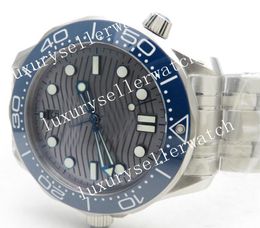 Relojes de pulsera Super Diver para hombres VS Factory V2 Basel 2018 Diver Gray 300m Placa base de cerámica Dial 42mm Acero 316F Reloj de bisel de cerámica azul de alto grado