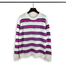 Diseñador de suéter masculino Nuevo suéter casual para hombres de la ropa de primavera y otoño de primavera y otoño suéter de punto de punto ondulado ZP62