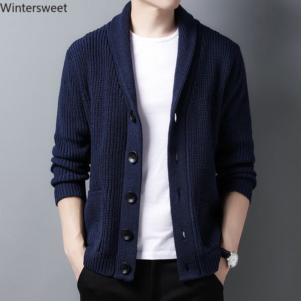 Chandails masculins 2023 Highend Wool Designer Brand d'hiver épais Mode Cable Câble tricoté Pullage Contrôlé Coréen Vêtements 230904