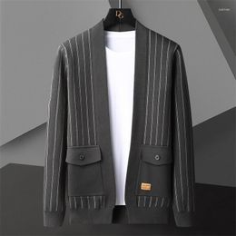 Hommes chandails 2023 automne hommes Sweter coréen pull manteau Designer tricot Cardigan veste noir rayé contraste Patchwork impression