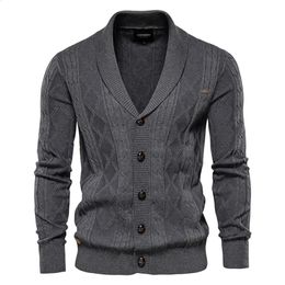 Suéteres para hombres AIOPESON Algodón Argyle Cardigan Hombres Casual Solo Pecho Color Sólido Negocios Mens Cardigans Invierno Moda Suéter Hombre 231118