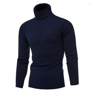 Pulls pour hommes Automne et hiver Pull de couleur unie Version coréenne Mode Slim Fit Pull Col Haut Sous-couche