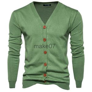 Suéteres de los hombres Otoño Verde Top de punto Suéter Hombres Vneck Manga larga Suéter de gran tamaño Cárdigan XXL Prendas de punto casuales Delgado Slim Fit Hombre Top J230802