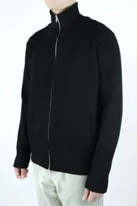 Herensweaters Zwart Hoogsluitend vest met vier hoekstiksels voor sport, los en casual