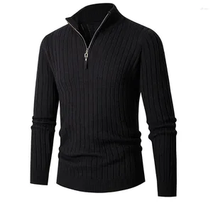 Pulls masculins Brand Vêtements pour hommes Tirtlinecks tricot pulvérisant Couleur solide Sweater à manches longues Male surdimension