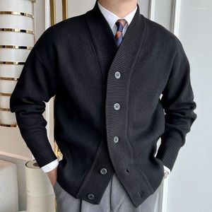 Pulls pour hommes Britannique Polyvalent Cardigan Pull Haute Qualité Simple Couleur Solide Hommes Veste Noir Tricoté Designer Hombre