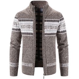 Pulls pour hommes décontracté pull ample pour hommes automne et hiver manteau col montant couleur assortie imprimé Cardigan 220928