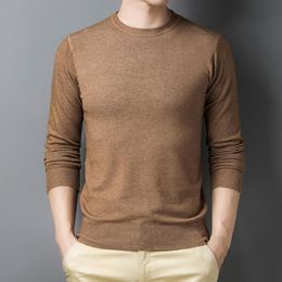 Suéteres para hombres Chic Slim Fit Elástico Hombres Pullover Simple Color sólido Manga larga Top Todo-fósforo Cuello redondo Otoño para uso diario Hombres