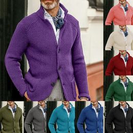 Suéteres masculinos moda autunm suéter de invierno slim stand collar chaquetas de cárdigan machos sólidos sólidos puñeteros