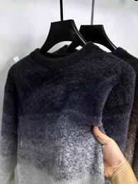 Suéteres para hombre, suéter degradado a la moda de marca de gama alta, tendencia de otoño/invierno 2023, jersey de cuello redondo grueso de felpa informal coreano