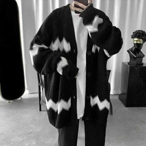 Herentruien Man Kleding Zwart Lang gebreide truien voor mannen Striped Cardigan Koreaanse mode Overfit Jumpers Dikke Winter Japanse Harajuku S Q240527