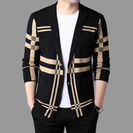 Suéter masculino primavera coreano malha cardigan high-end marca moda xadrez suéter casaco masculino outono lazer suéteres de luxo 231007