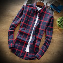 Pulls pour hommes Chemise à manches longues pour hommes Robe Oxford solide avec poche poitrine gauche de haute qualité Mâle Casual Regularfit Tops Chemises boutonnées 230922