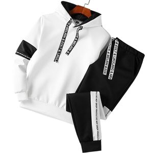 Heren Sweatshirt Sets Pullover + Broek Trainingspak 2 Stuk Pant Plain Streetwear Boy Hoodies Joggers Pak Mannelijke kleding Promotie 210806
