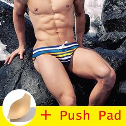 Swimwear para hombres 2023 All Men Breve with Push Push Sythy Swimsuit impermeable Bastros de baño para pantalones cortos de baño Evite vergüenza