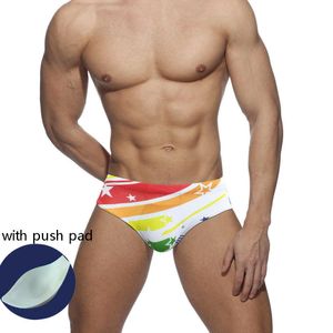 Maillots de bain pour hommes Europe et États-Unis Rainbow Stars Sexy Triangle Blanc Adulte Spot Mode CloseFitting Slip J220913