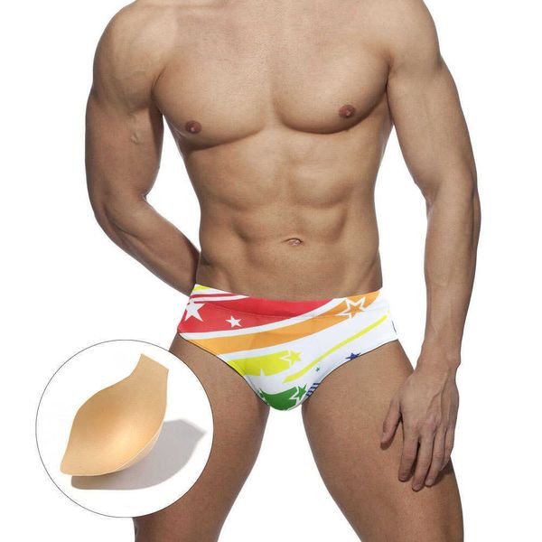 Maillots de bain pour hommes Hot Boys Summer Men Sunga Masculina Taille basse Maillot de bain à séchage rapide Serré Sexy Push Up Surf Speed Nage Briefs J220913