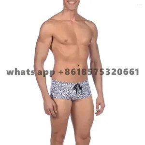 Swimwear masculin Love Men Swimming Briefs Competition Training Gym Swimsuit Sèche rapide Trunks confortables 2024