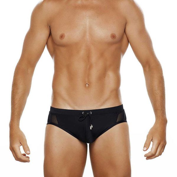 Swimwear para hombres New Black Triangle Fashion Sexy Close Mesh Panel Sports Man J220913