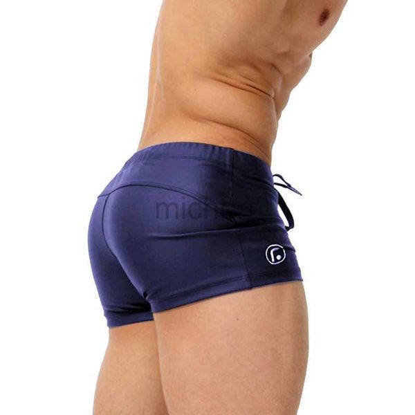 Swimwear Men's Sexy Mens Surf Briefs Summer Beach Low Rise Swimwear Nylon Fashion Male Mâle Male Swimmink Trunks Elastic Plus taille Swimsuit D240424