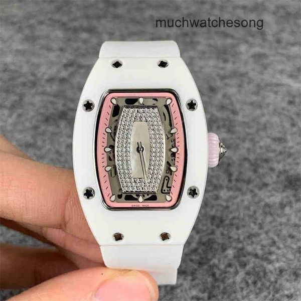 Relojes de lujo suizos para hombres Richadmills Relojes automáticos de movimiento 07 Guan Xiaotong Watch Labio de cerámica ahuecado Agua de movimiento mecánico automático 5i6x