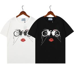 T-shirt pour hommes T-shirts de créateurs Manches courtes pour hommes et femmes d'été Mode simple short moderne Produits de luxe Haute qualité @ 43