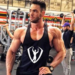 Heren T-shirts 2019 nieuwe Heren tanktops Katoen sportscholen Bodybuilding Stringer Vest Fitness Shirt mannen Mouwloos Tops Workout kleding ropa hombre T230601