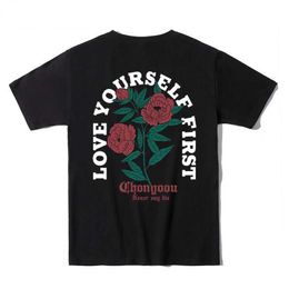 T-shirts masculins 2022 NOUVEAU THIRT T-shirt Men Imprimement rose O-cou 100% coton à manches courtes T-shirt Loose Fit Tees Tops J240409