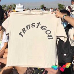 T-shirt da uomo 2022 Trust God Tee Hip Hop Sunday Service Tour T-shirt Uomo Donna Tee Ye Tops di alta qualità Stampa in schiuma Manica corta T221130
