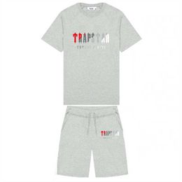 T-shirts pour hommes 2023 Nouvel été Trapstar imprimé coton t-shirt hommes shorts de plage ensembles streetwear survêtement vêtements de sport pour hommes ZS 10