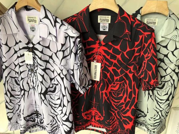 Camisetas para hombres 23SS Estilo Hawaii Beach Wacko Maria Camisa Verano de alta calidad Tigre Impresión completa Solapa para hombres Mujeres Berserk