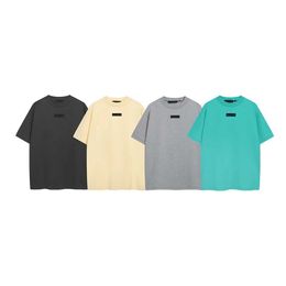 T-shirts hommes 24SS Essentials 9ème collection Nouveau T-shirt de couleur unie Mode pour hommes T-shirt ultra mince Meilleure qualité 1 1 Vêtements de rue Top T-shirt J240319