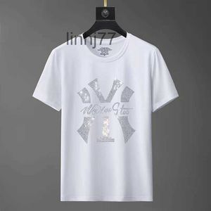 Camisetas para hombres 36% Productos de estación europea Camiseta corta de moda para hombre de verano con diamantes calientes Camiseta de media manga Espíritu social Camisa inferior para chico 963guiv7wenqP29W