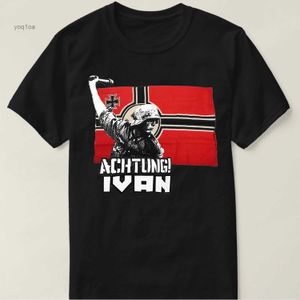 T-shirts masculins Achtung Ivan Wwii Flag de bataille allemand Wehrmacht Army soldat Infantry Tshirt Men Vêtements rétro T-shirt Tee Ropa Hombre