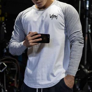 T-shirts pour hommes Automne Casual T-shirt à manches longues Hommes Fiess Coton Patchwork T-shirt Mâle Gym Tops d'entraînement Courir Respirant Sport Vêtements Y2302