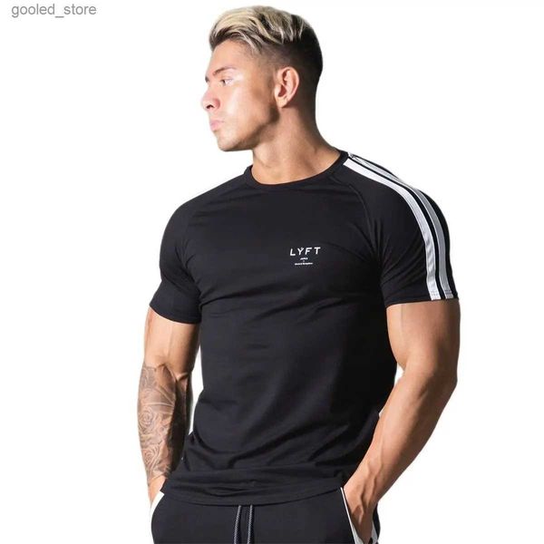 T-shirts hommes T-shirt de fitness noir T-shirt de sport de course pour hommes T-shirt en coton à manches courtes T-shirt d'entraînement de fitness pour hommes d'été Q240316